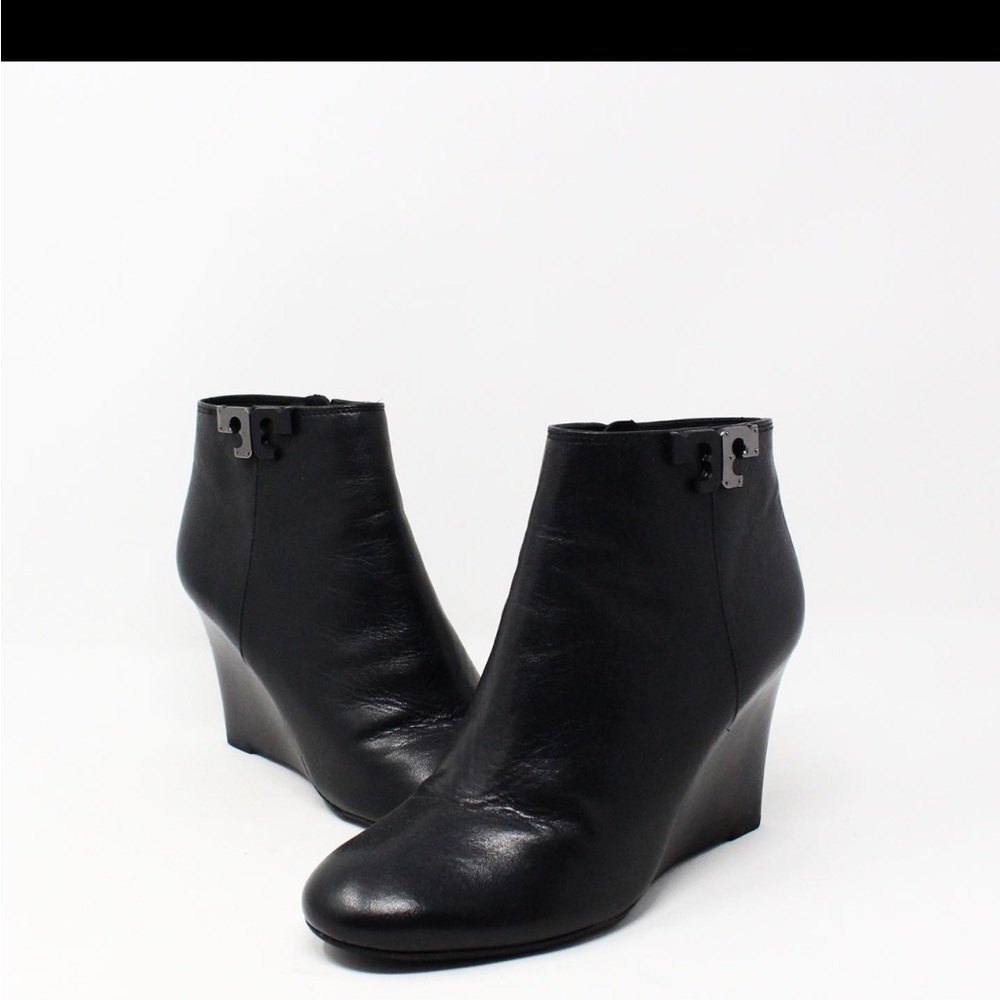 EUC Tory Burch Black Leather Lowell Boot Size 7